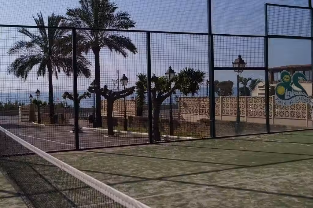 Padel 28 Castell de mata