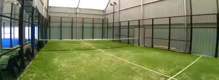 Pádel Júndiz — instalación deportiva