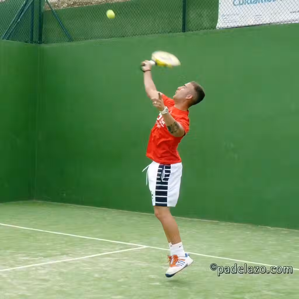 Club de Padel y Pabellón La Mosca