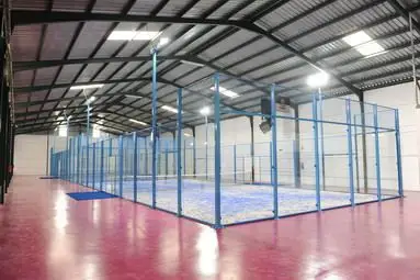 Padel Indoor Omega