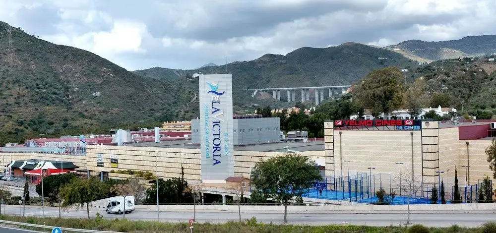 Pádel Centro Comercial Rincón de la Victoria