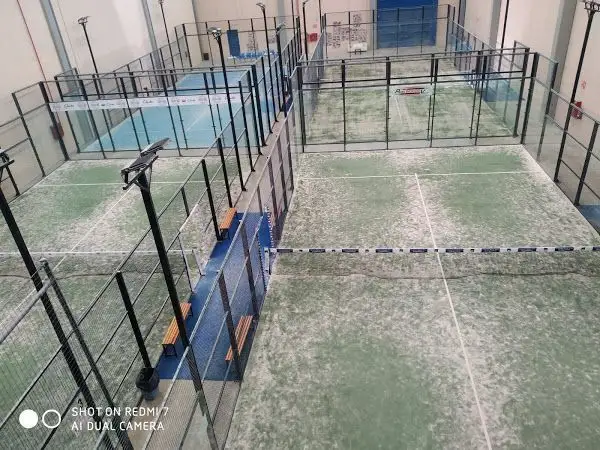 Padel Indoor Valls