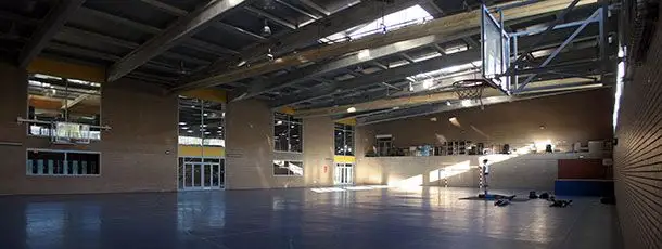 Complejo Deportivo y de Ocio Eras de Renueva - Supera