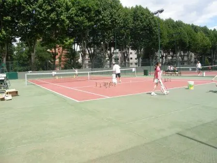 Club Tennis Olot — instalación deportiva