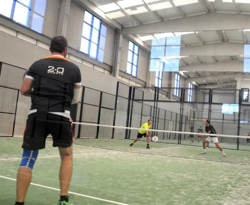 Indoor Padel Bages — instalación deportiva