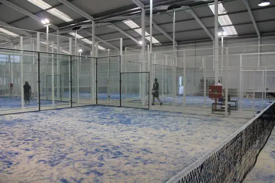 Moraleja Padel Indoor — instalación deportiva