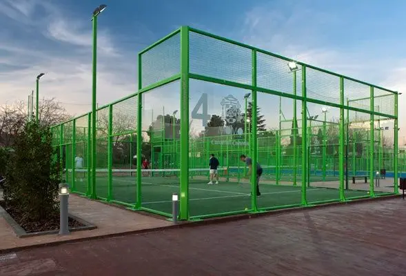 MOMO Sports Club Cardenal Cisneros — instalación deportiva