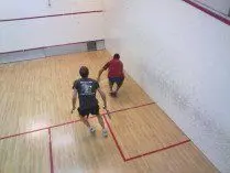 Amorós Squash & Fitness — instalación deportiva