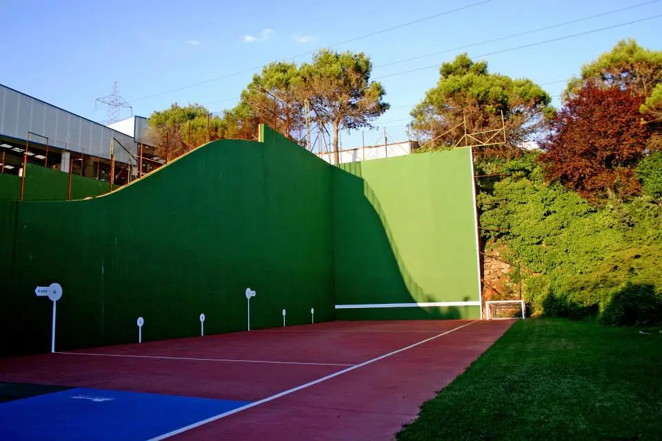 Sport Center Manolo Santana — instalación deportiva