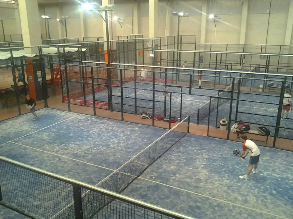 Padel Indoor Rivas — instalación deportiva