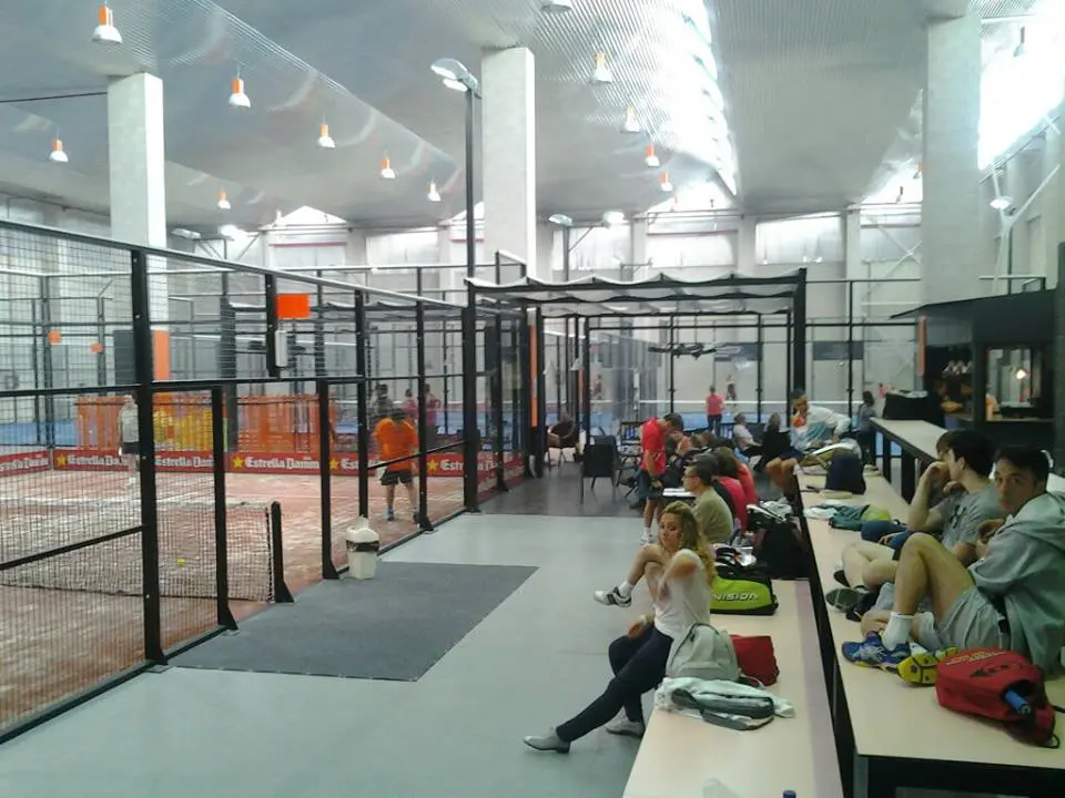 Padel Indoor Rivas — instalación deportiva