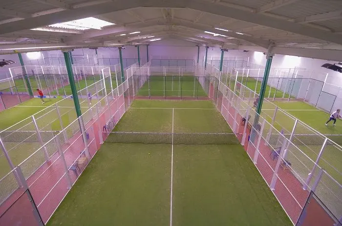 Padel Oviedo — instalación deportiva