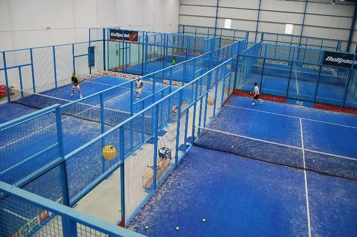 Cover Padel Avilés — instalación deportiva