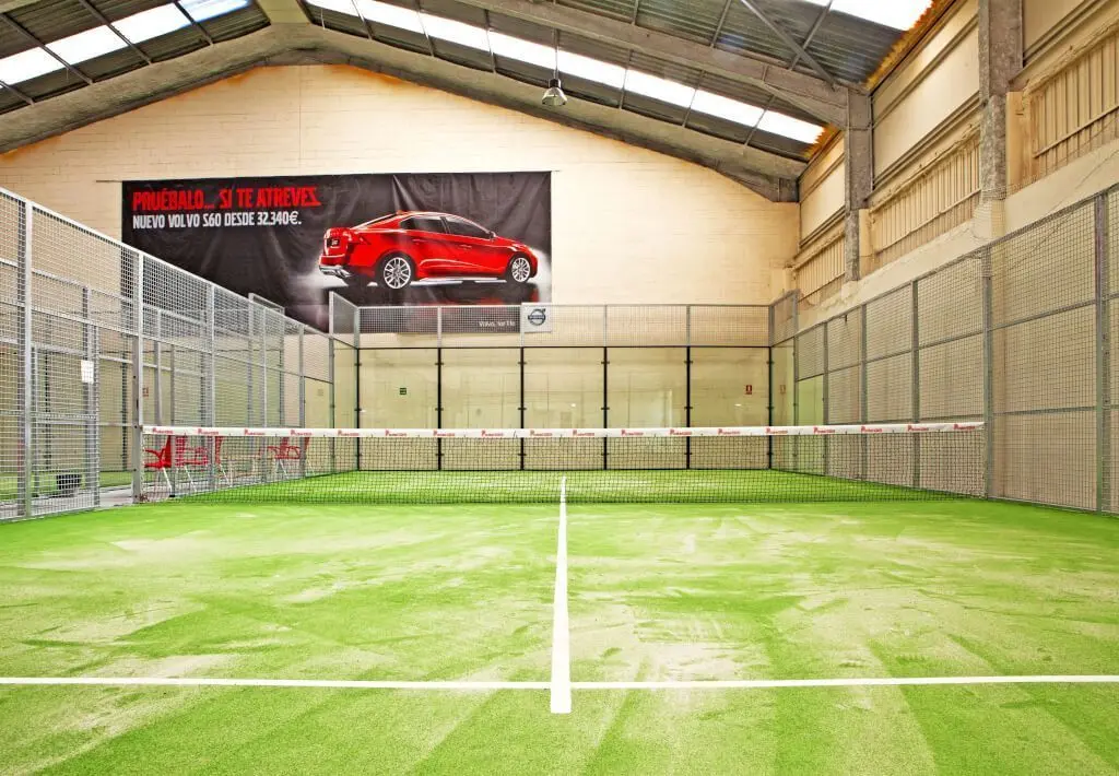 PadelCro Oviedo — instalación deportiva
