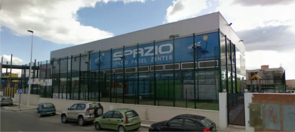 Spazio Sports Center — instalación deportiva