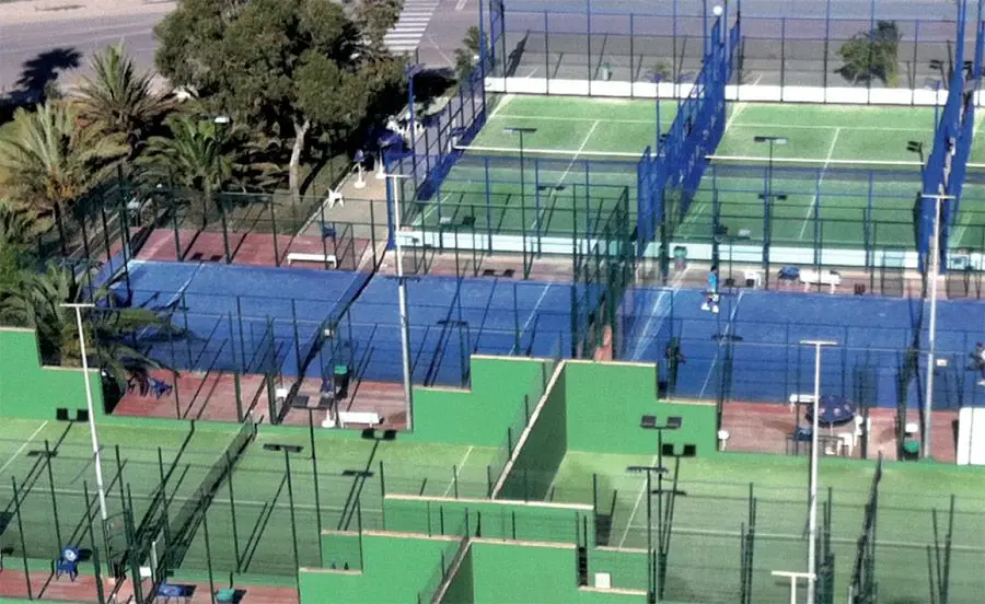Padel Pitius Sport Center — instalación deportiva