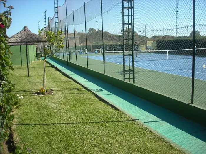 Las Dunas Tenis Club — instalación deportiva