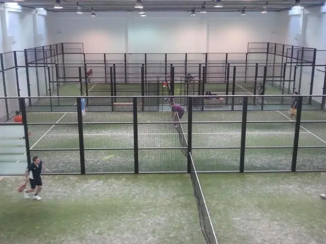 Padel Urban and Fitness — instalación deportiva