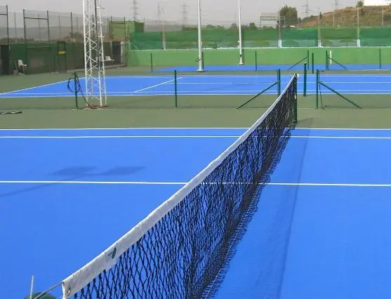 Club de Tenis y Pádel Gaviota — instalación deportiva