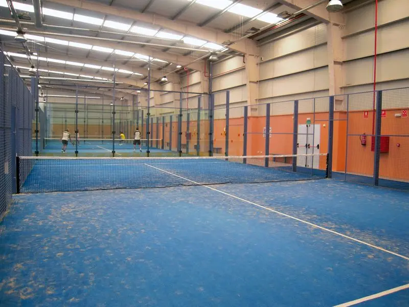 Club de Padel la Dormilona — instalación deportiva
