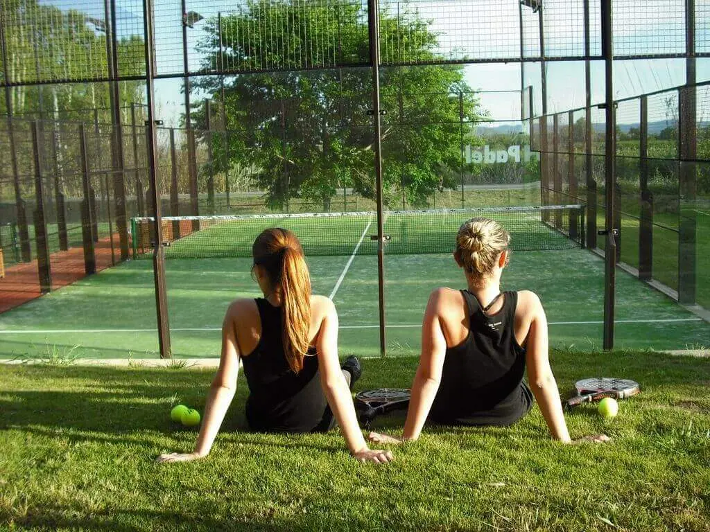 Pádel Gualta — instalación deportiva