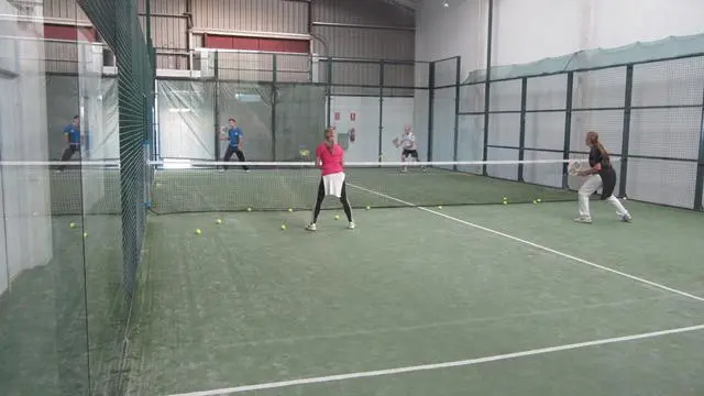 Padel Indoor Barbastro — instalación deportiva