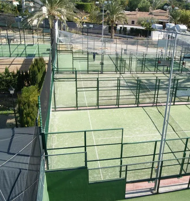 Más Que Pádel Elche — instalación deportiva