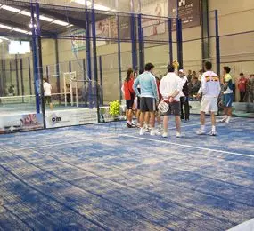 Club Pádel x4 — instalación deportiva