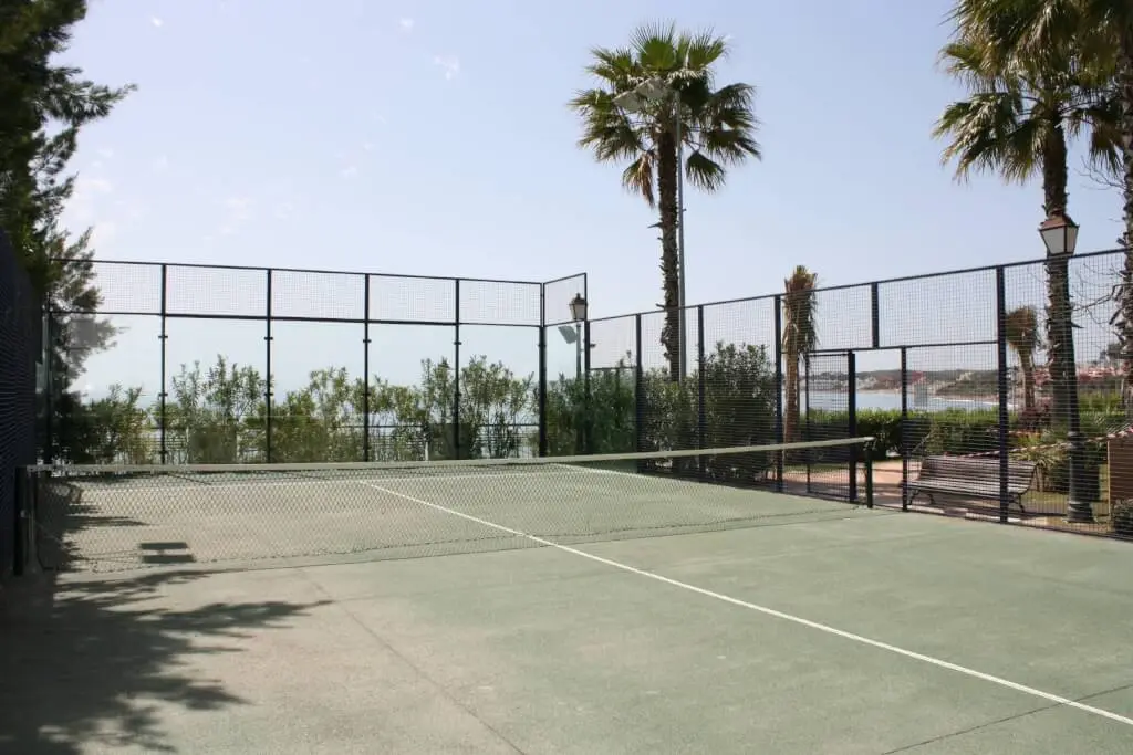 Pista de Pádel Hotel H10 — instalación deportiva