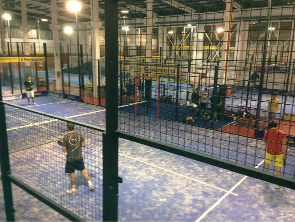 Padel Indoor El Ejido — instalación deportiva