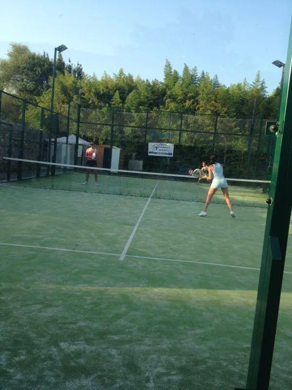 Padel Punto Pelota — instalación deportiva