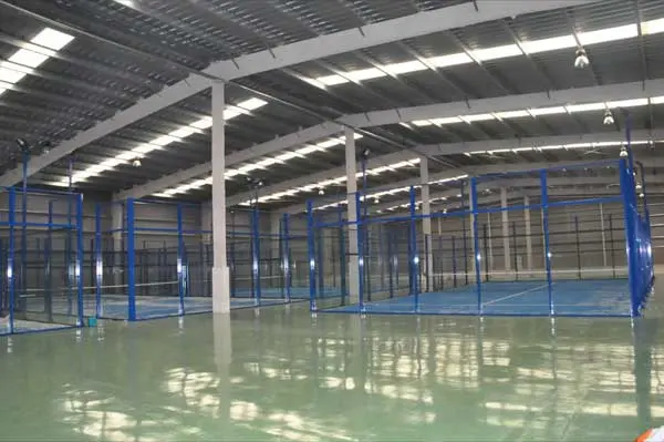 Pádel Indoor Figueres — instalación deportiva