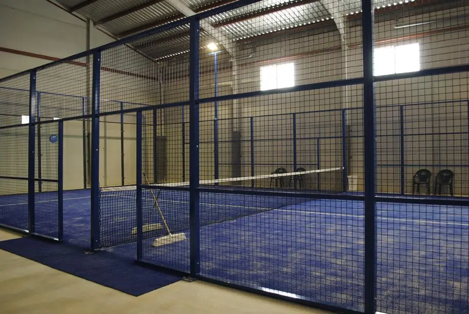Club de pádel Hellín — instalación deportiva