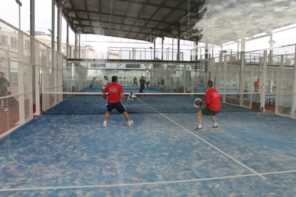 Club de Pádel Turfgrass — instalación deportiva