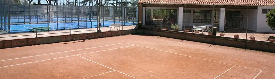 Up Padel & Tenis Club — instalación deportiva
