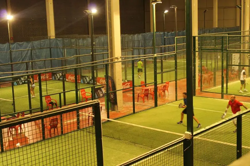 Padel-On Zamudio — instalación deportiva