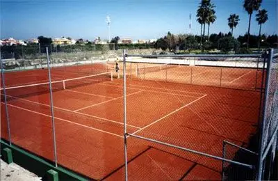 Helike Club Tenis y Padel — instalación deportiva