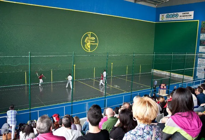 Club Frontenis Elche — instalación deportiva