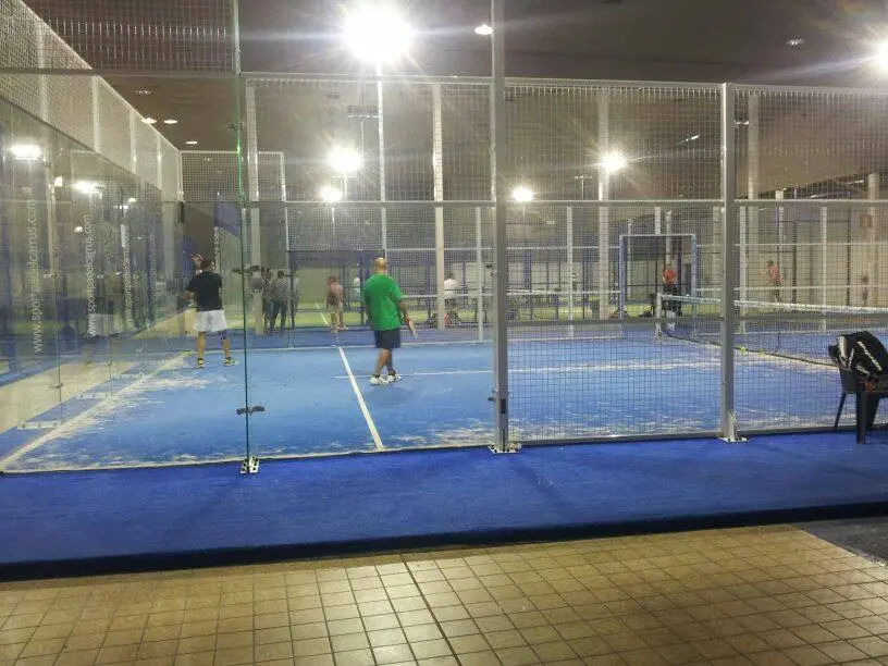 Sport Padel Indoor Carrus — instalación deportiva