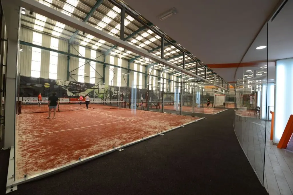 Central Padel Indoor — instalación deportiva