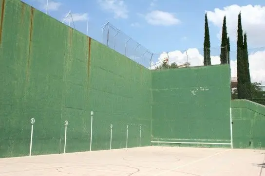 Instalaciones Deportivas Campus UAB - Universitat Autónoma Barcelona — instalación deportiva