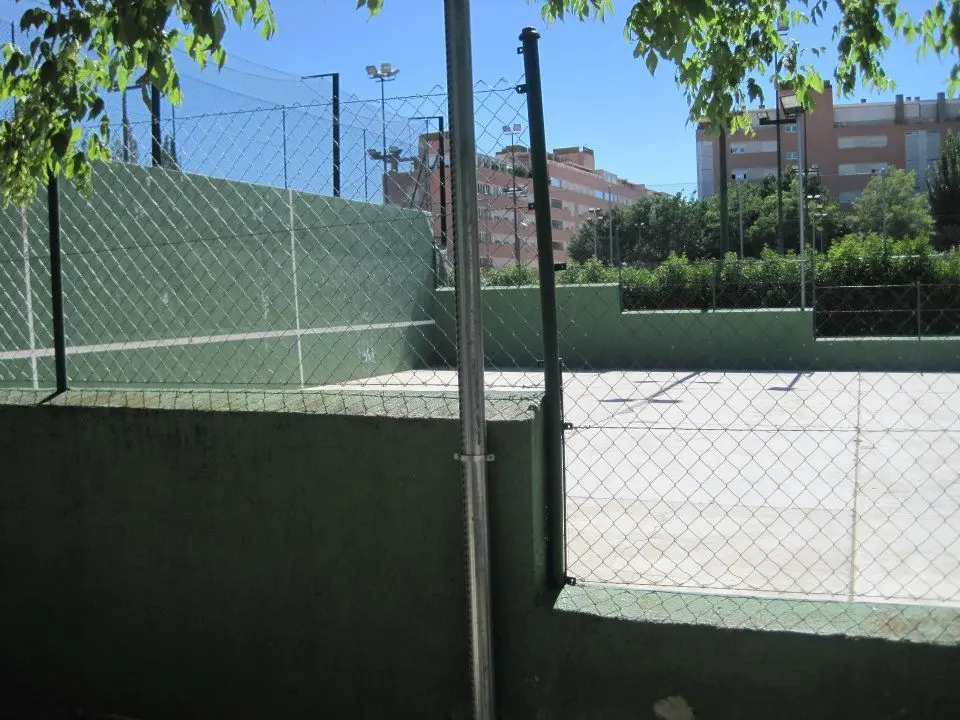 Club de Tenis Alameda — instalación deportiva