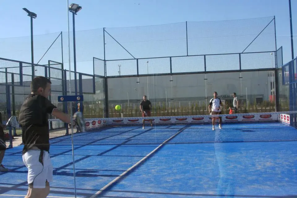 Entre Pistes Onda — instalación deportiva