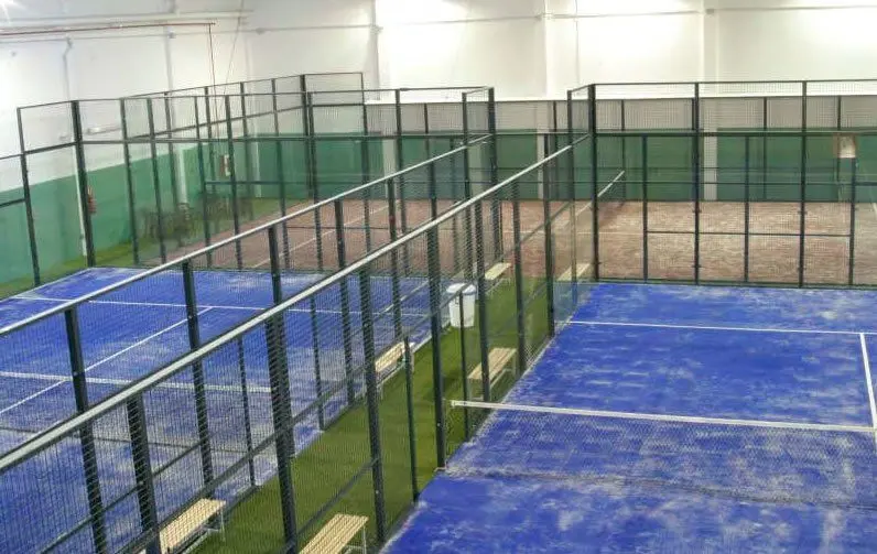 Padel Club Indoor Alicante — instalación deportiva