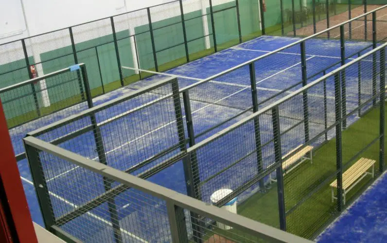 Padel Club Indoor Alicante — instalación deportiva