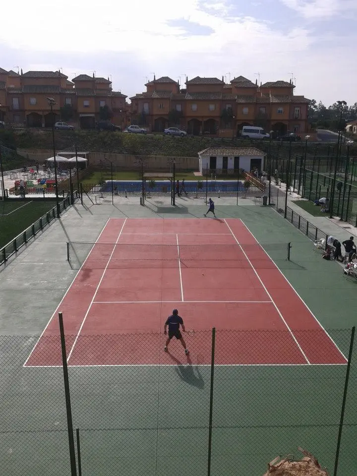 Pinares de Lepe — instalación deportiva