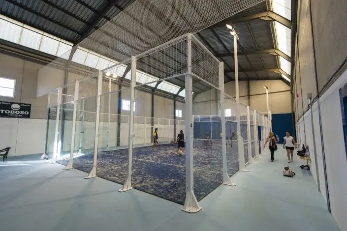 Padel Oriol — instalación deportiva