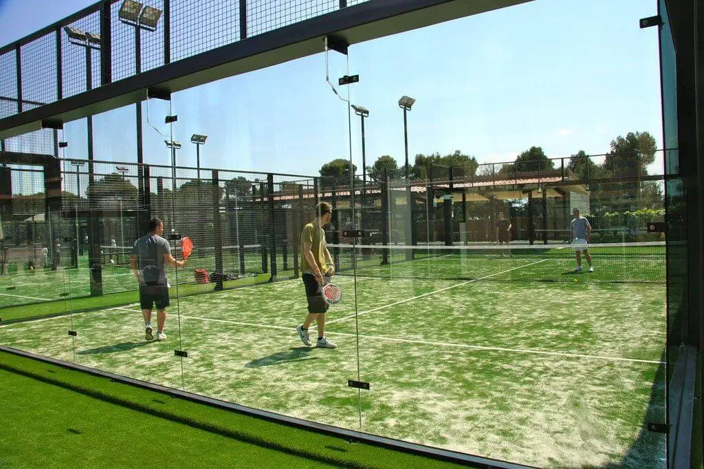 Slam Club Padel — instalación deportiva