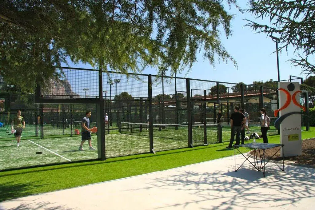 Slam Club Padel — instalación deportiva