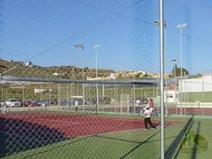 Asociación de Tenis y Padel Ferrara — instalación deportiva